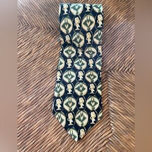 Karl Lagerfeld Paris Vintage Italian Silk Cameo Silhouette Necktie Hand Crafted